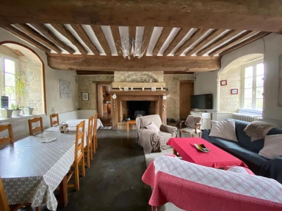 Domaine Des Hetres Villa Longraye ภายนอก รูปภาพ