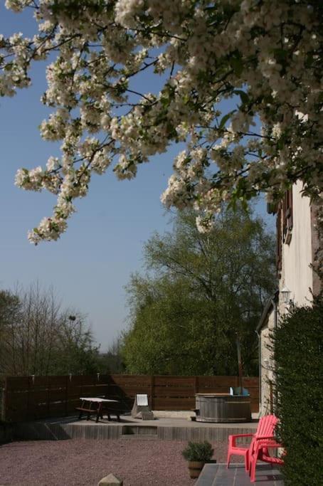 Domaine Des Hetres Villa Longraye ภายนอก รูปภาพ